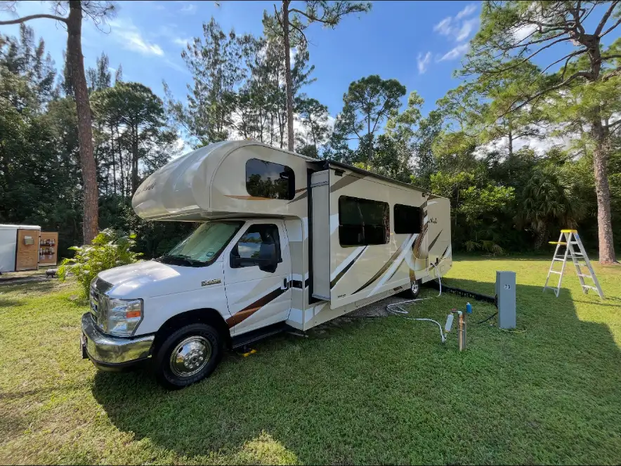 Gleaming finished Class C motorhome after Van-Van RV detailing and restoration